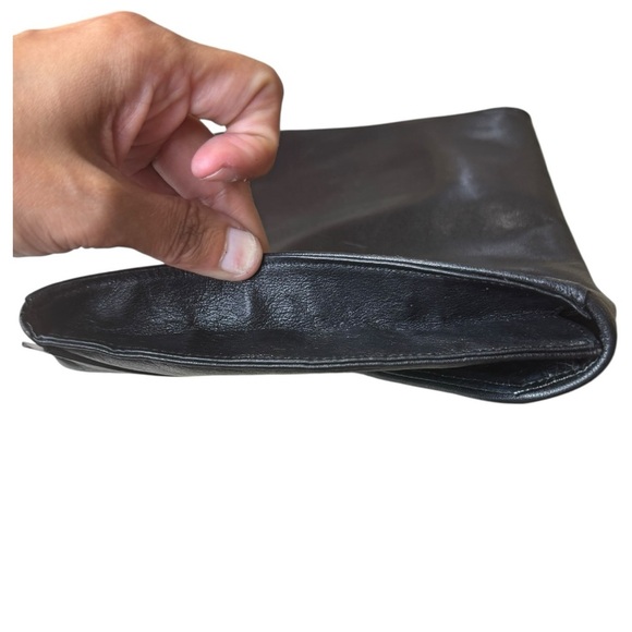 Vintage 1970s Dior Black Calfskin Leather Envelope Clutch Bag - Picture 7 of 11